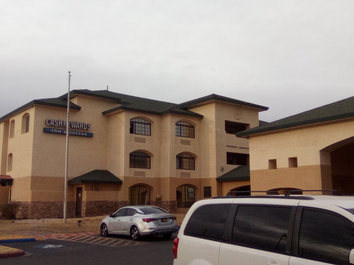 CASH REWARDS INN & SUITES